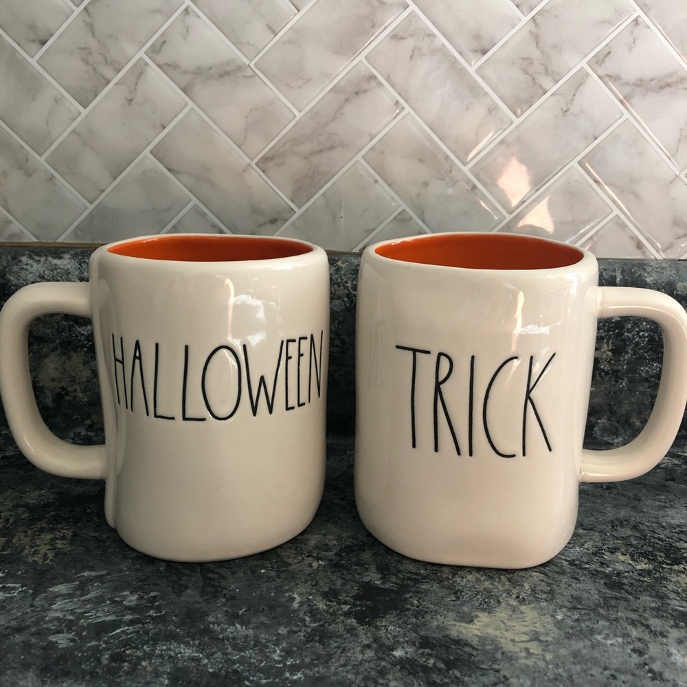 RAE DUNN Halloween mug set
